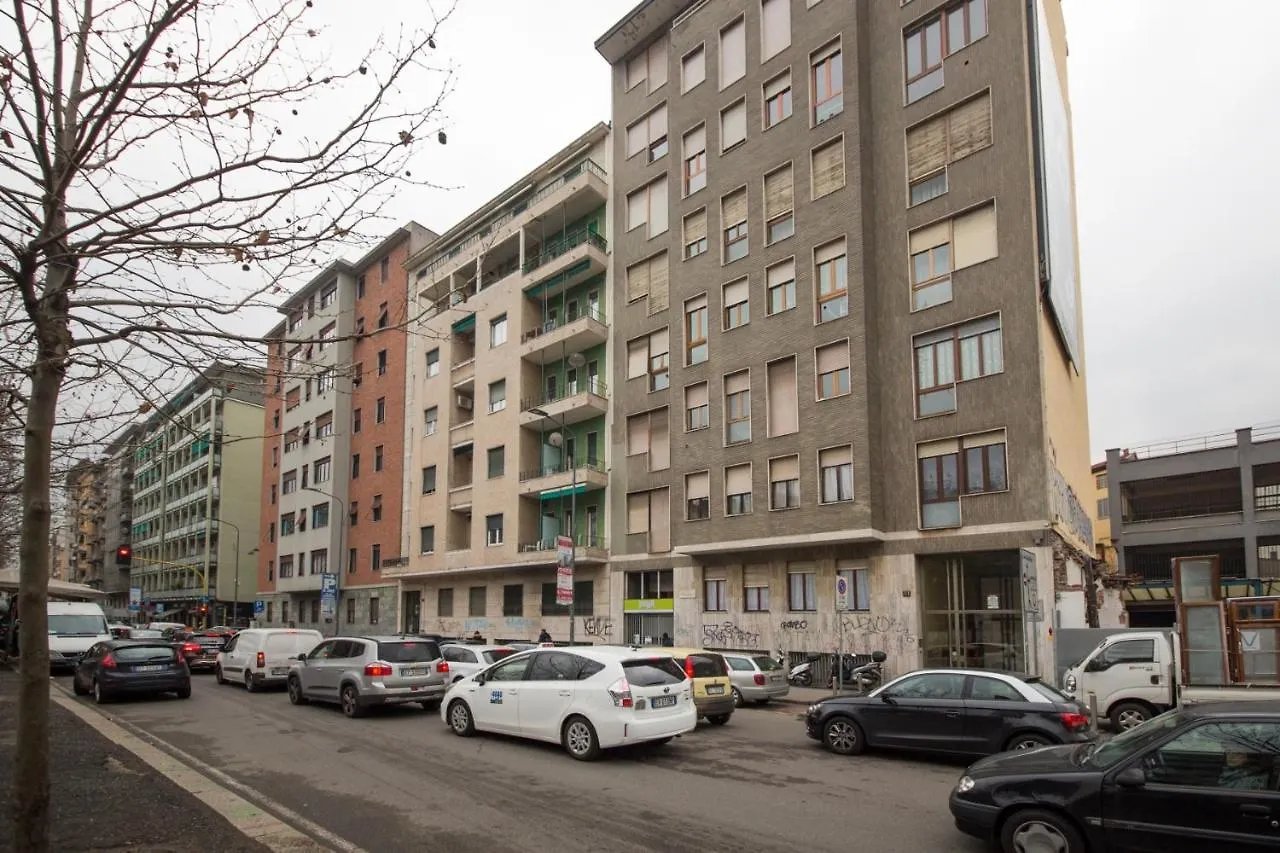 Apartment Loft In Navigli District With Jacuzzi & Sauna - Papiniano Milan
