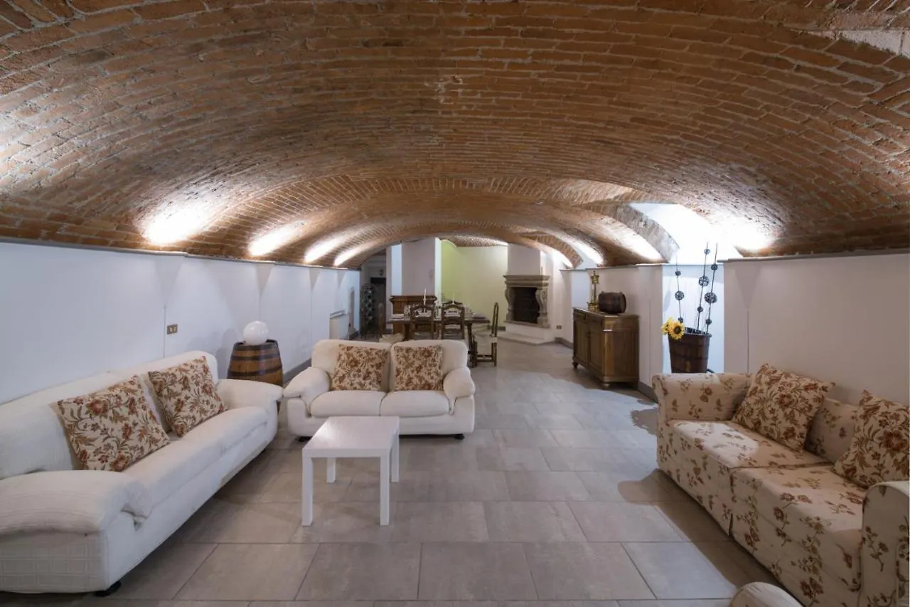 Loft In Navigli District With Jacuzzi & Sauna - Papiniano Milan Apartment