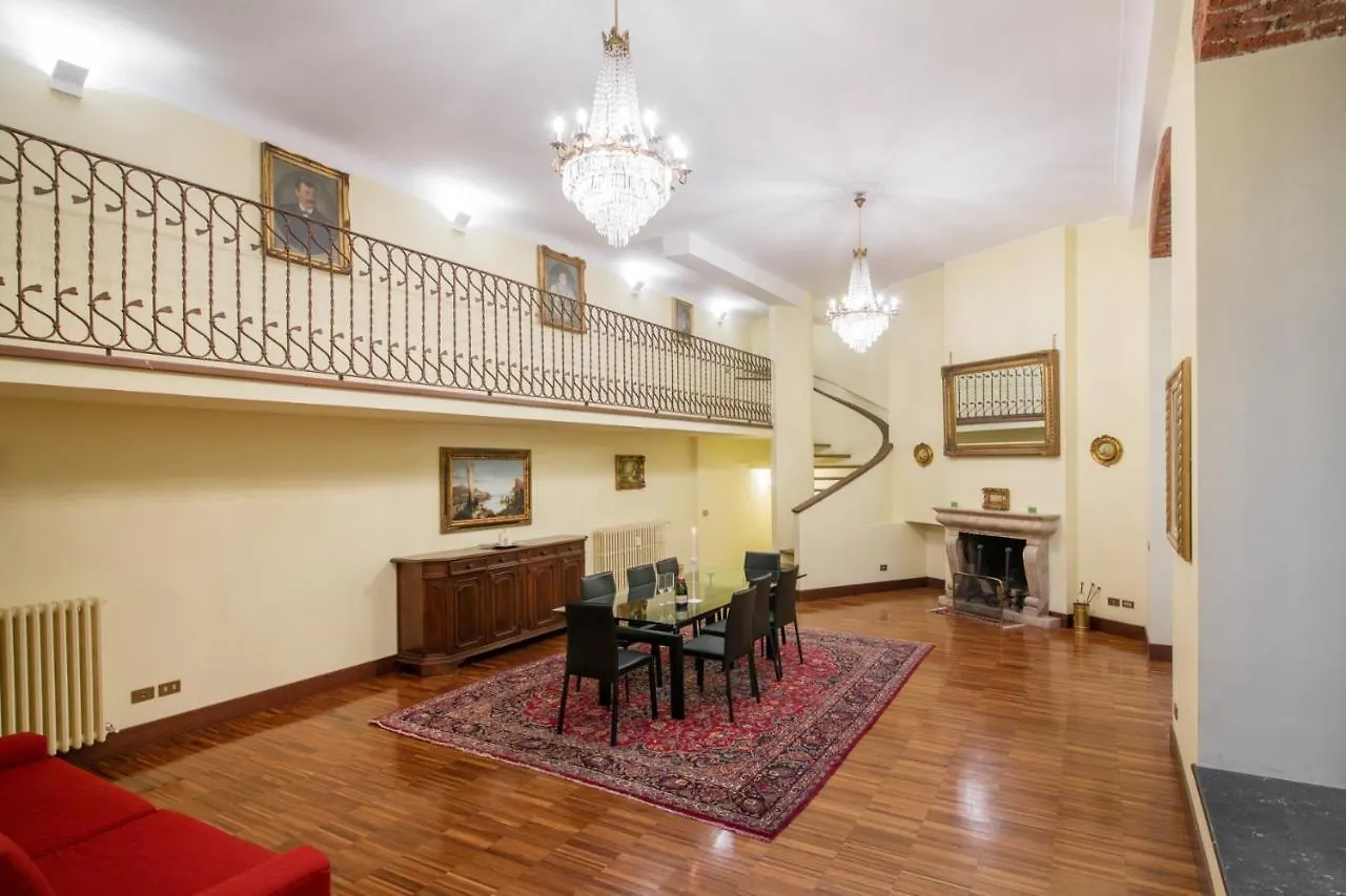 Loft In Navigli District With Jacuzzi & Sauna - Papiniano Milan Italy